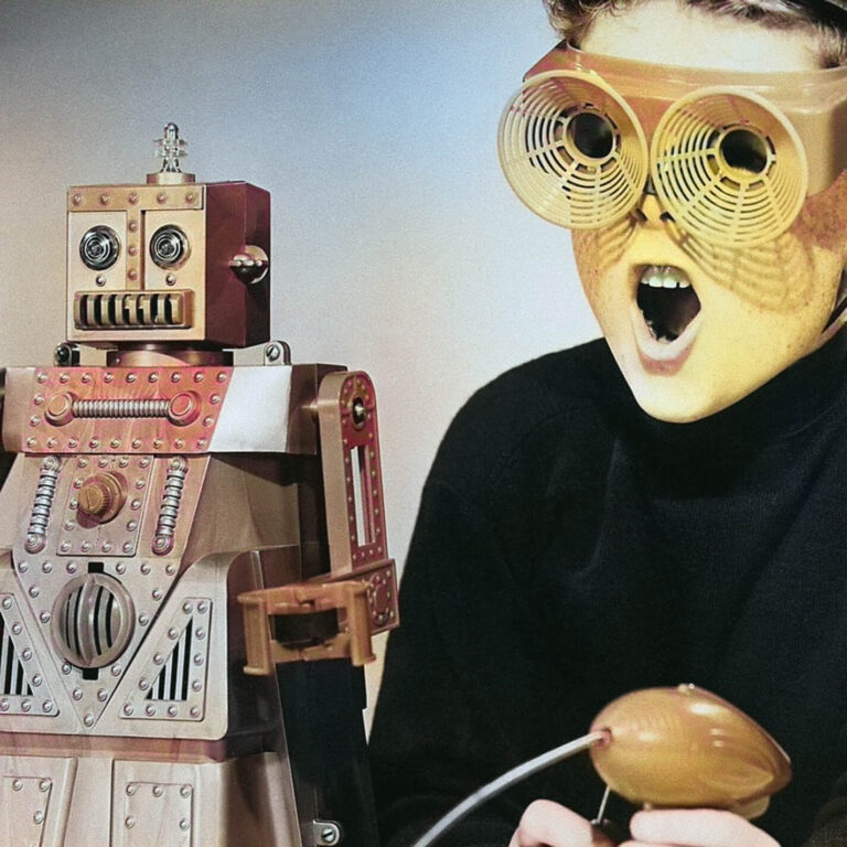Mr. Zizz Returns from the Future back